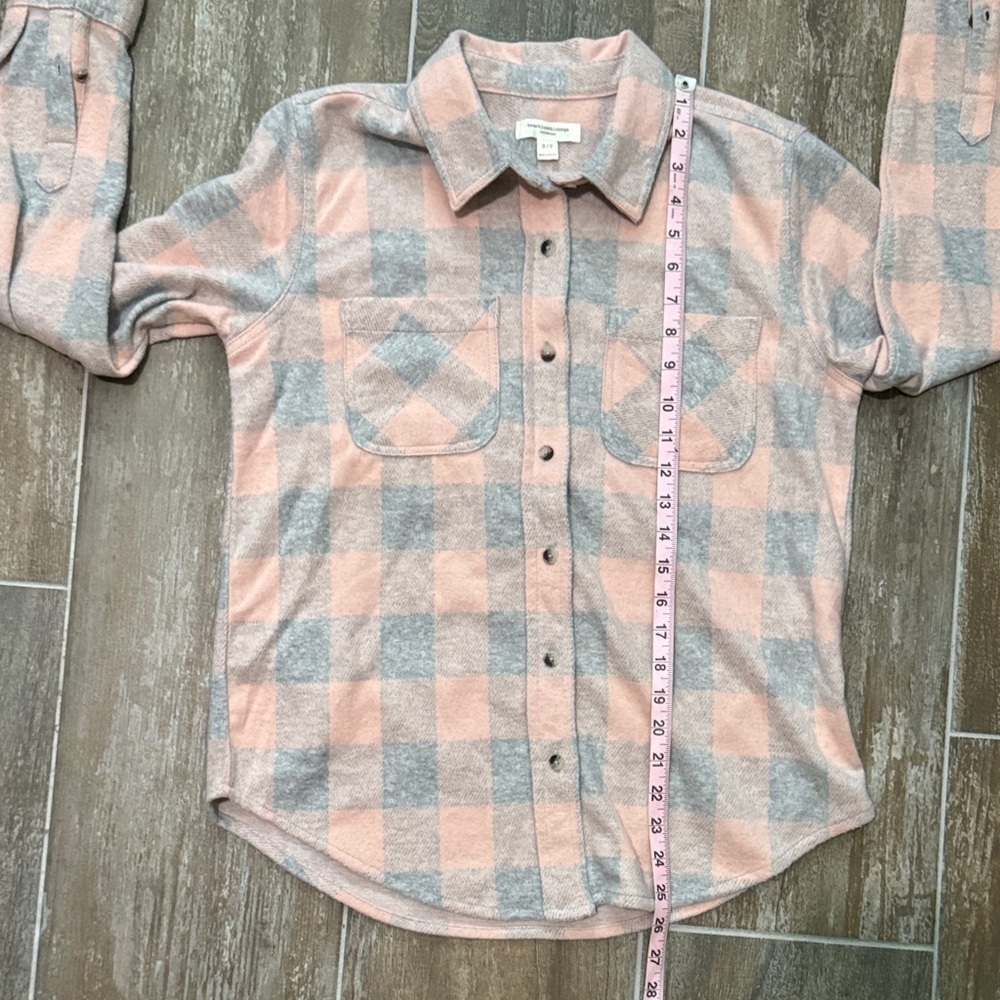 Beachlunchlounge Sally Pink and Gray Checkered Shirt - Picture 8 of 9